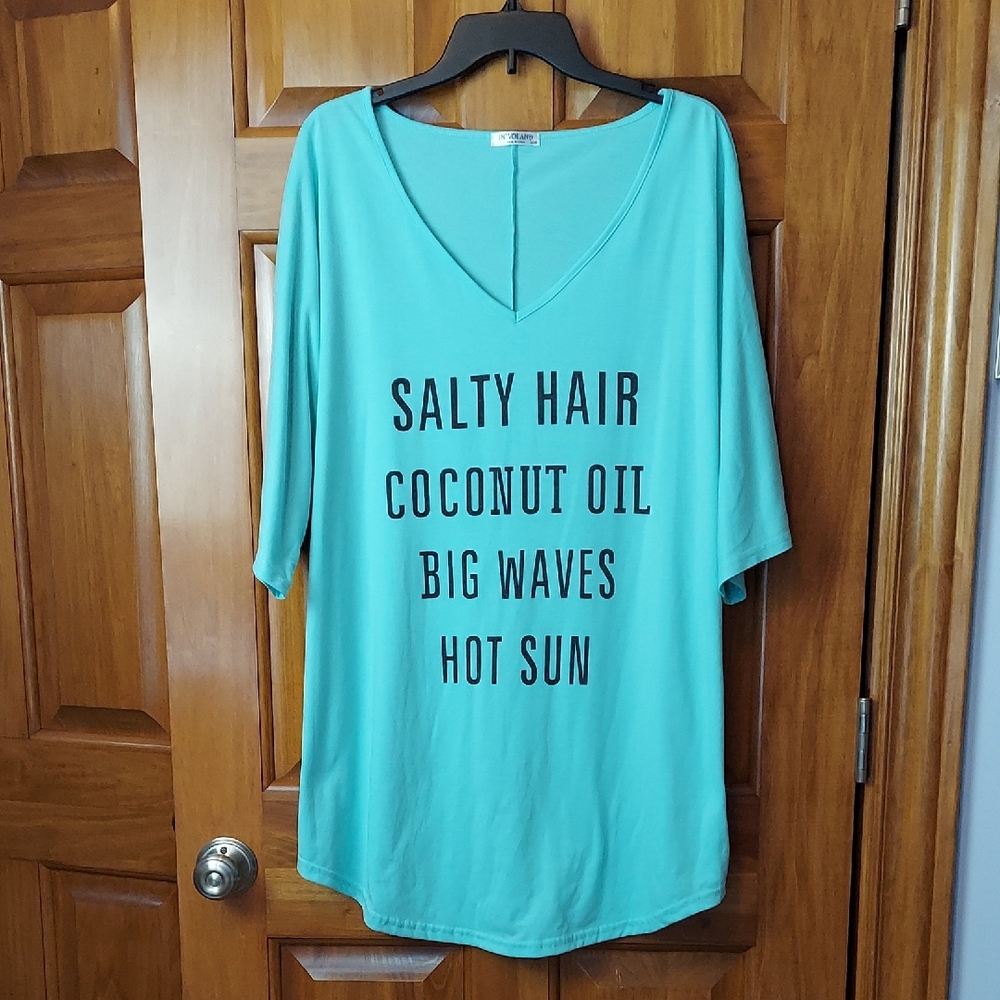 In'Voland Graphic Mint Green V-Neck Short Sleeve Tunic Tee Plus Size 24 Like New